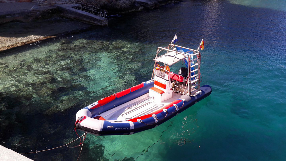 Sous-marin 4